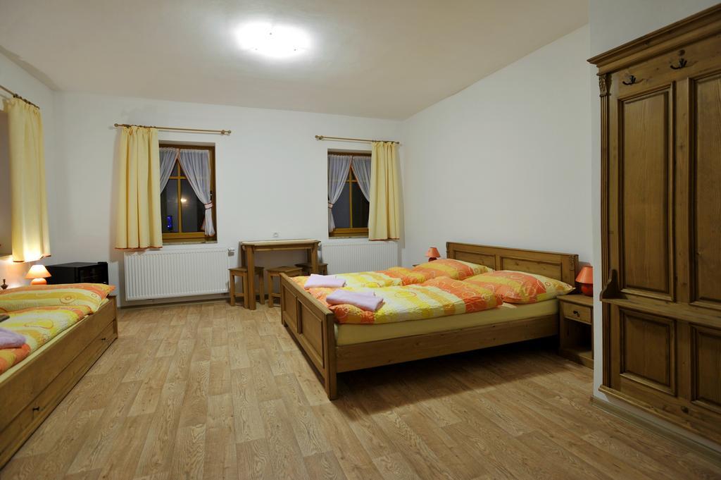 Resort Abertham - Penzion Ellen 아버르타미 객실 사진